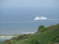 Ferry sur la mer