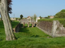 Les remparts de la citadelle.