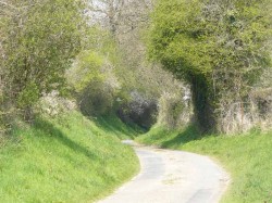 Les petites routes encaissées.