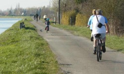 Vélo en famille.