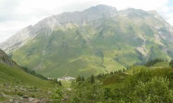 Vers le col des Aravis.